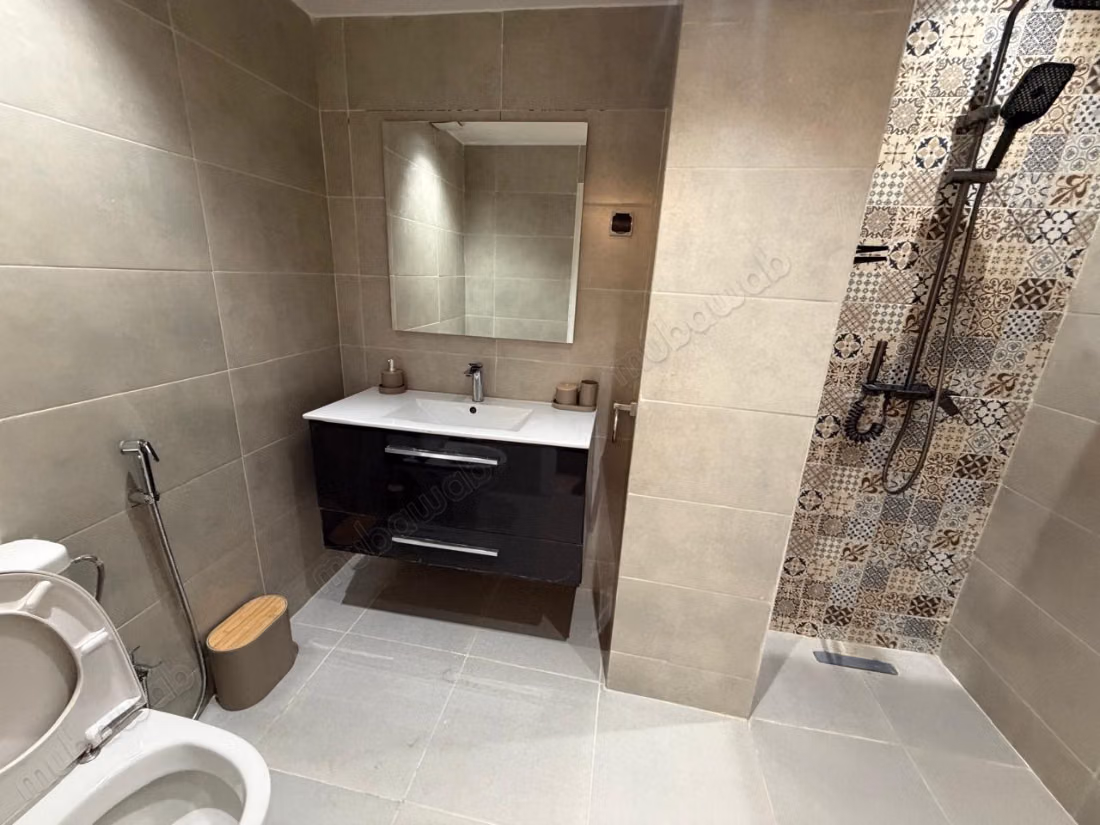 Bella villa moderna reformada en venta 220m2