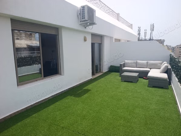 Apartamento en alquiler en el centro de Hassan. Superficie 115 m². Bien amueblado