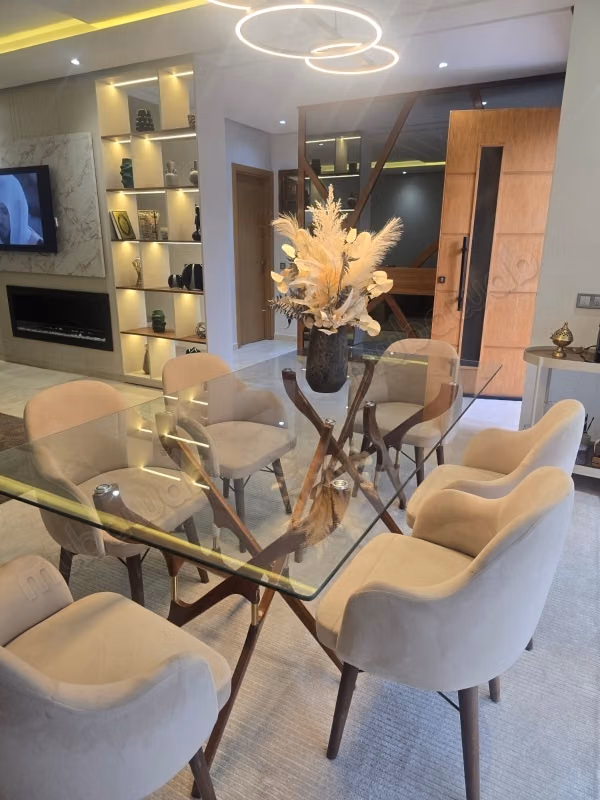 High-end villa for rent in Dar Bouazza. 4 rooms. Well furnished