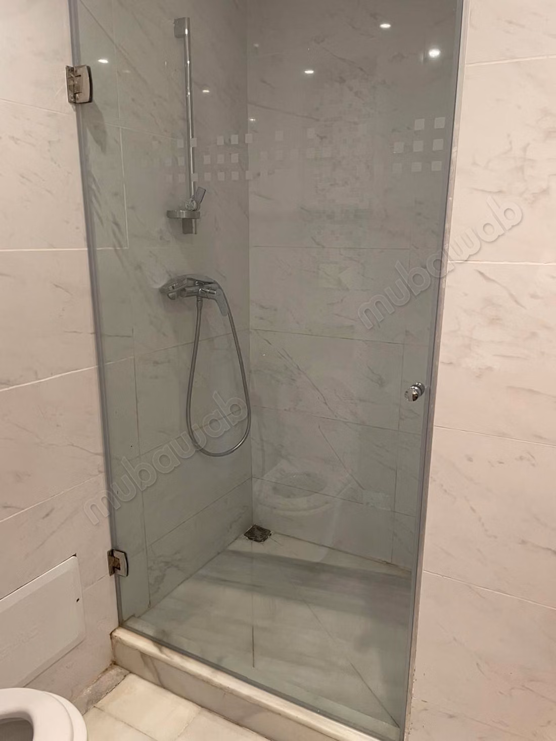 Bell'appartamento in affitto a Riyad. 2 camere confortevoli. Con ascensore e terrazzo