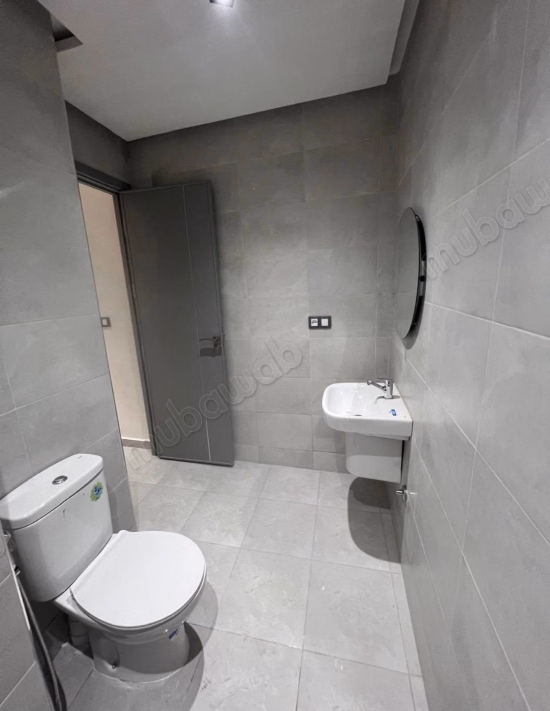 Appartement vide de deux chambres a louer