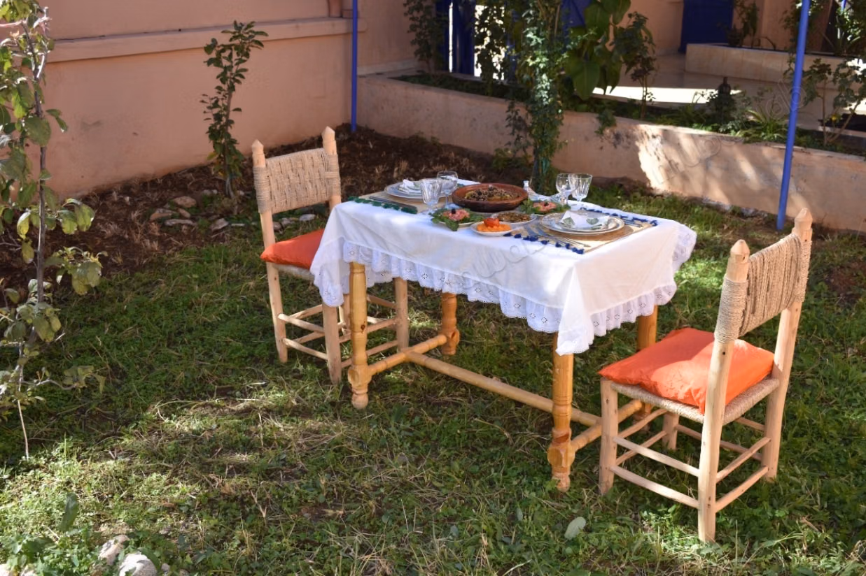 Somptueux Auberge titré à vendre à Amizmiz.
Superficie 699 m²