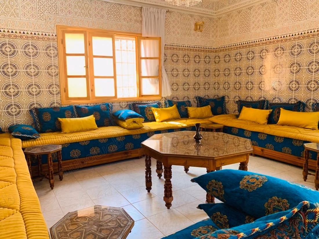 Somptueux Auberge titré à vendre à Amizmiz.
Superficie 699 m²