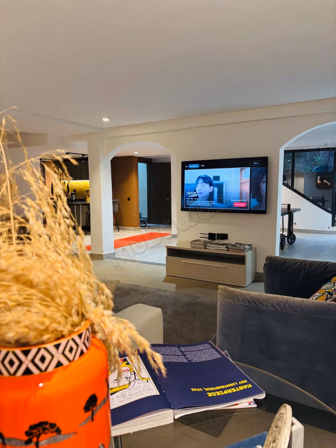 Magnificent villa, sea view, close to the beach