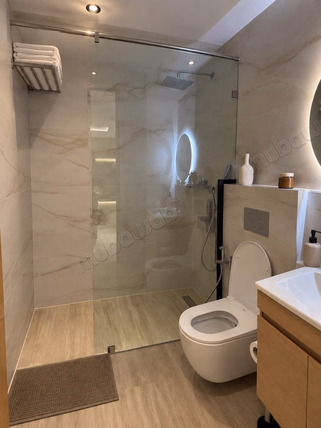 Furnished apartment near the station