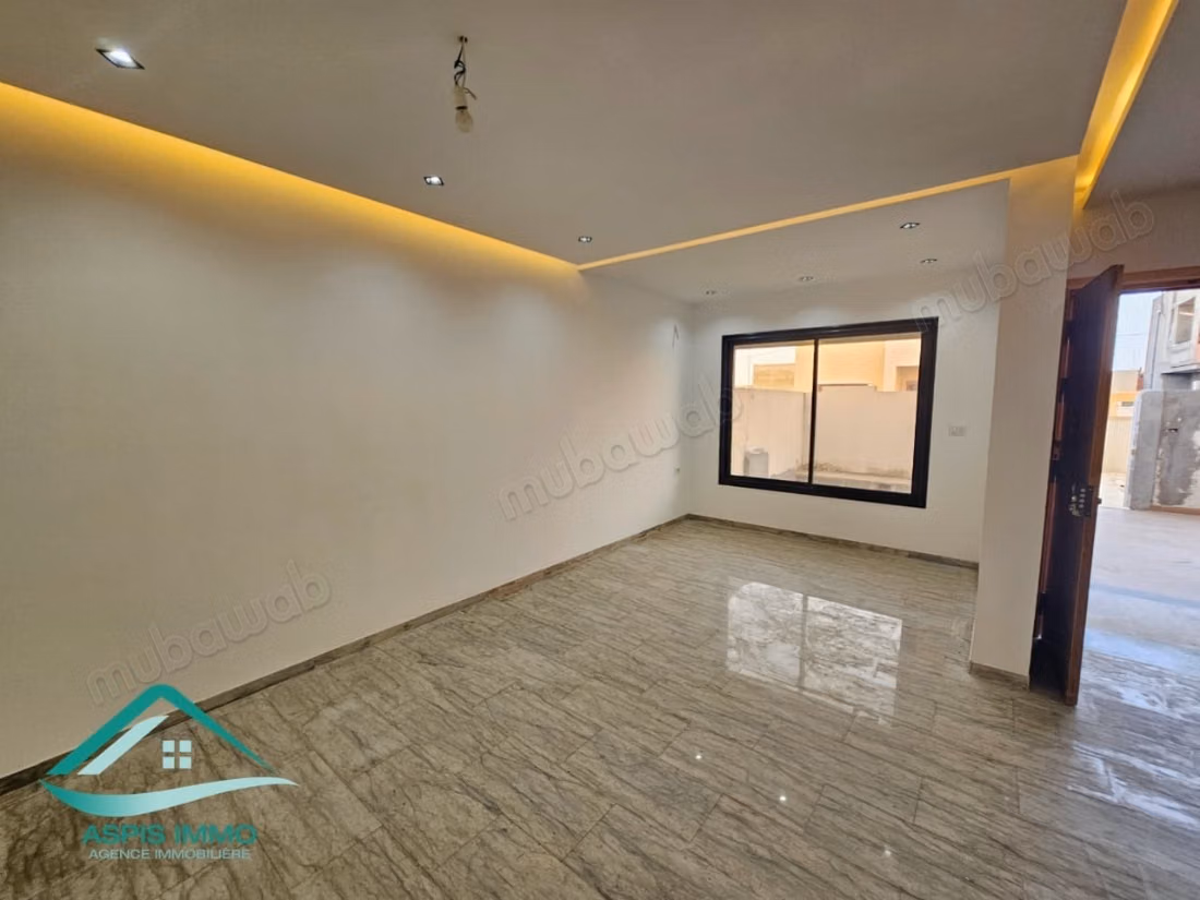 Ground floor apartment with pool 250 meters from Kerko beach