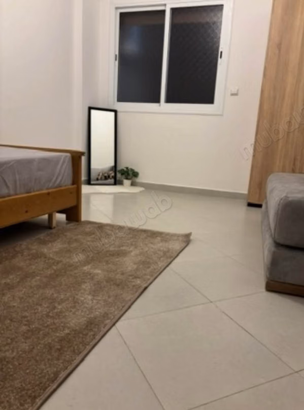 Très bel appartement en location à Tanja Balia. 
2 chambres agréables. 
Meublé