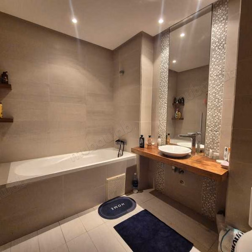 Villa à Louer de 78.0 m² à Casablanca, Laymoune
