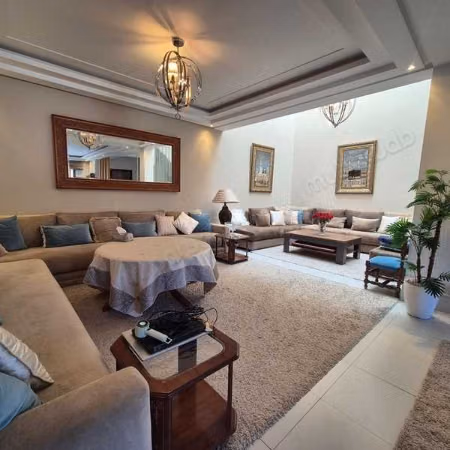 Villa in Affitto di 78.0 m² a Casablanca, Laymoune
