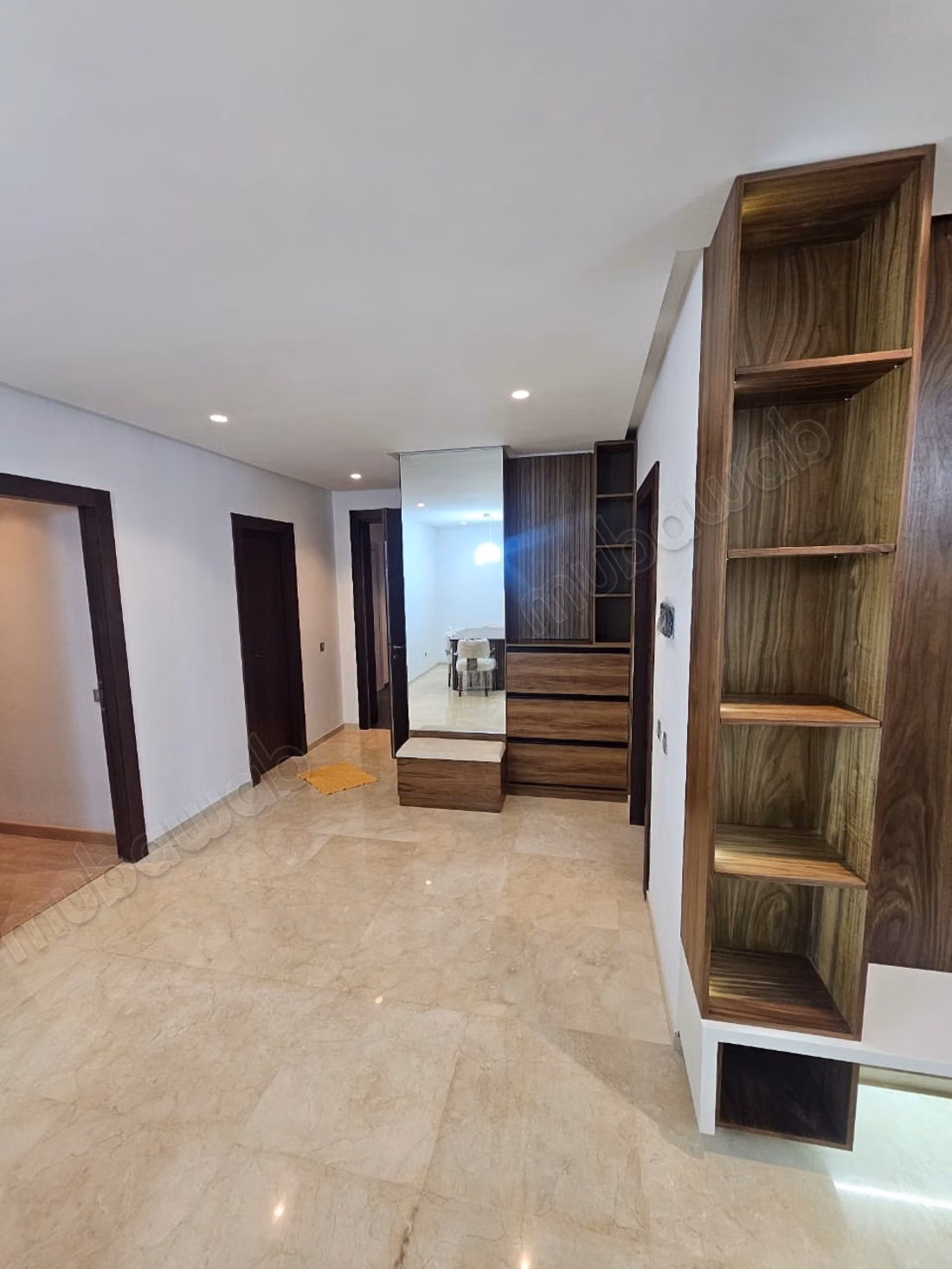 À Louer: Superbe Appartement Meublé Souissi