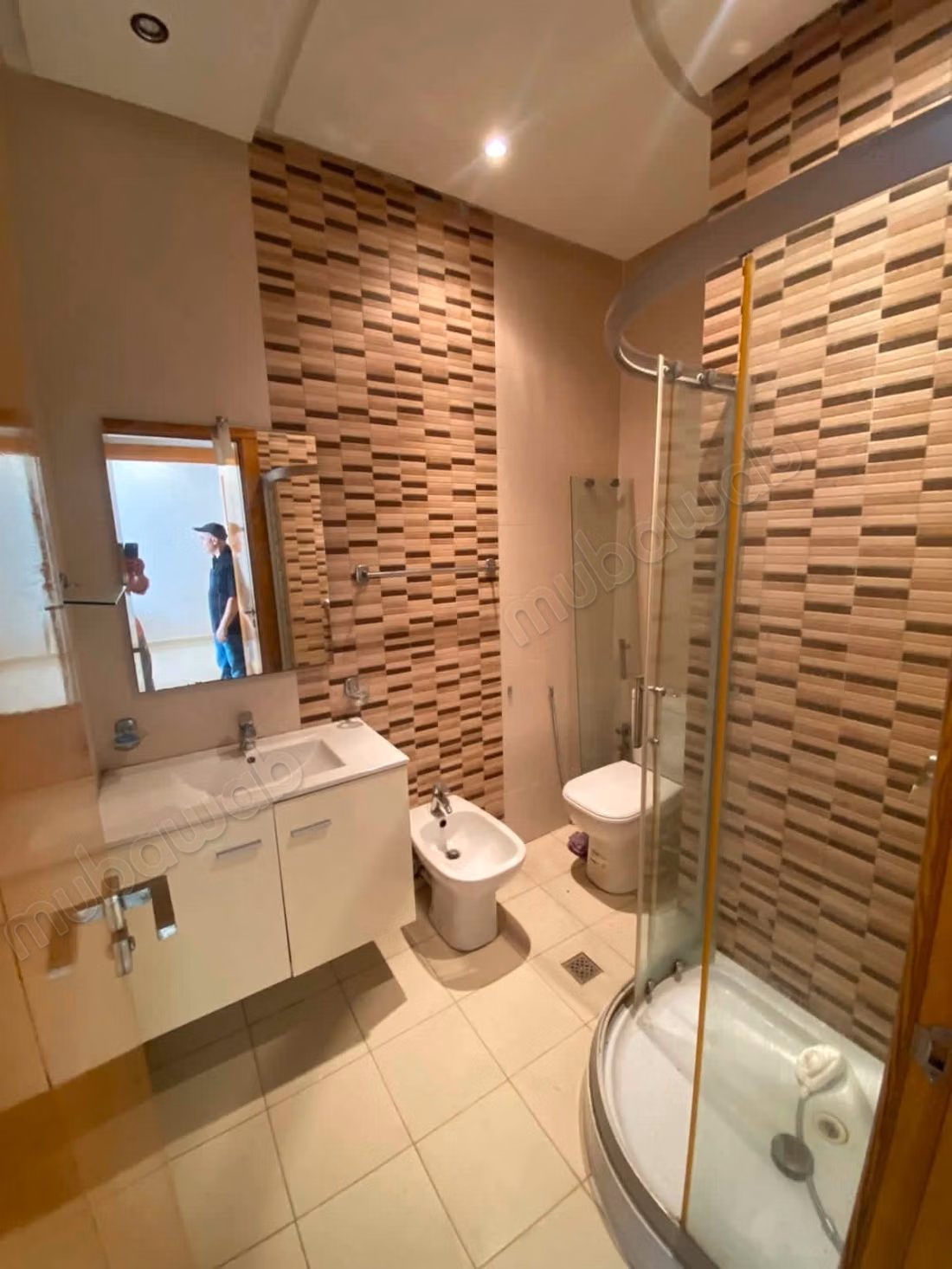 Bel apartamento en alquiler en Agdal. Superficie 80 m²