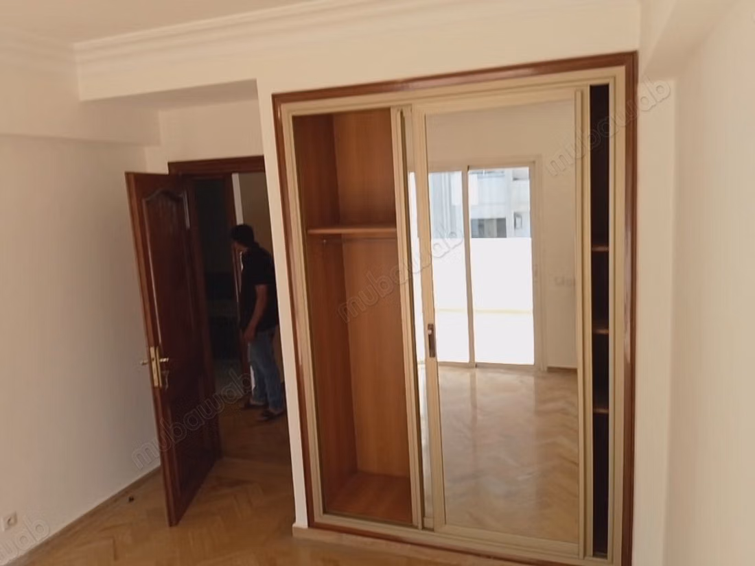Appartement en location à Gauthier. 4 pièces. Porte sécurisée et chauffage central
