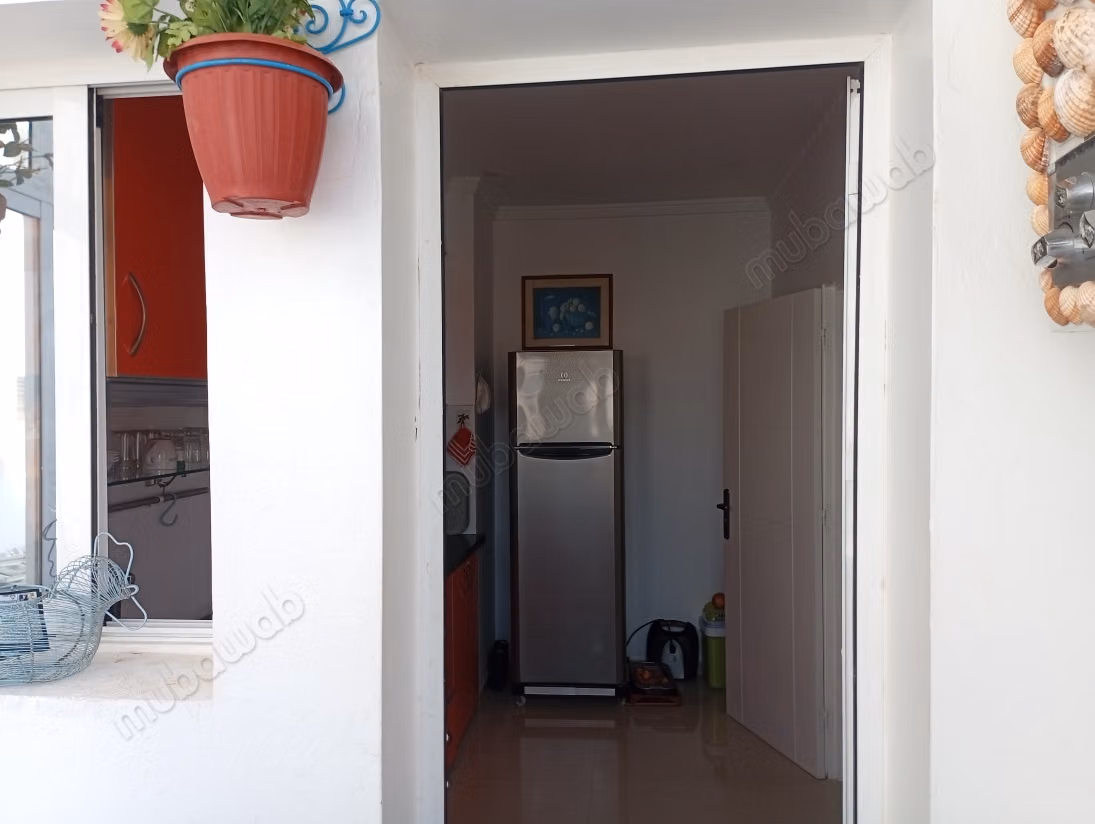 Appartement en vente à Martil. 2 grandes pièces. Prestation de conciergerie, belle Piscine