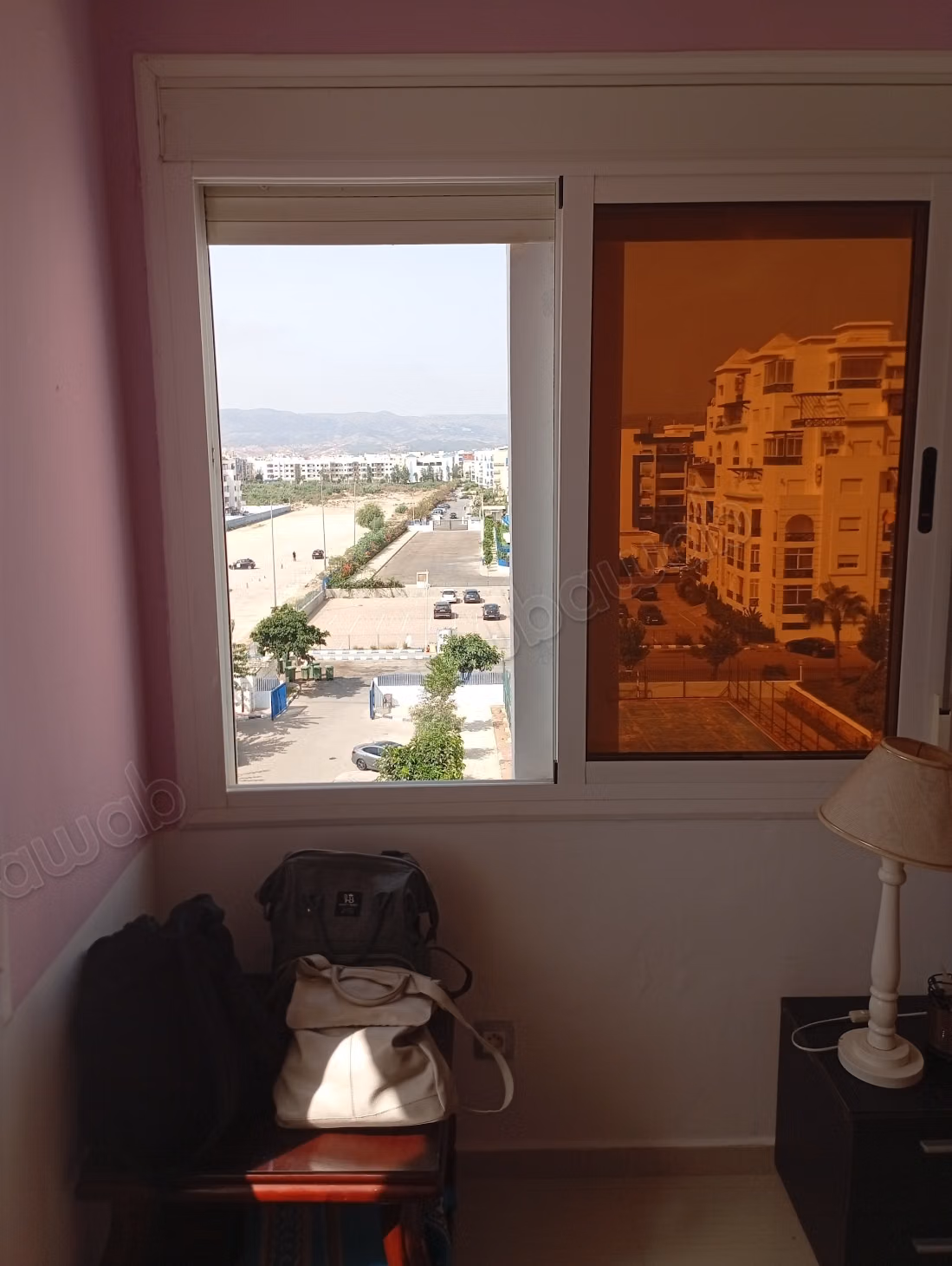 Appartement en vente à Martil. 2 grandes pièces. Prestation de conciergerie, belle Piscine