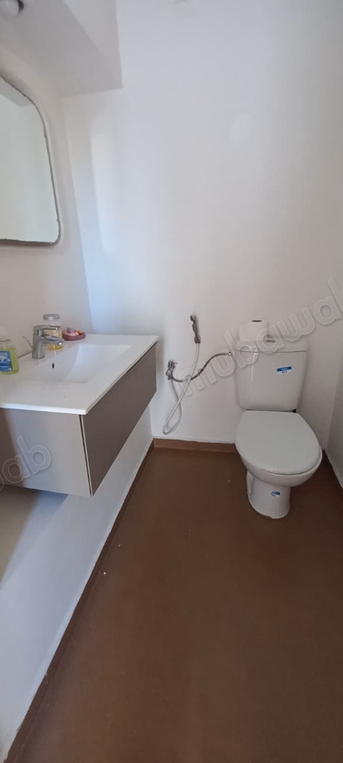 Triplex in affitto ad Ain Diab 4 camere 22000 dhs
