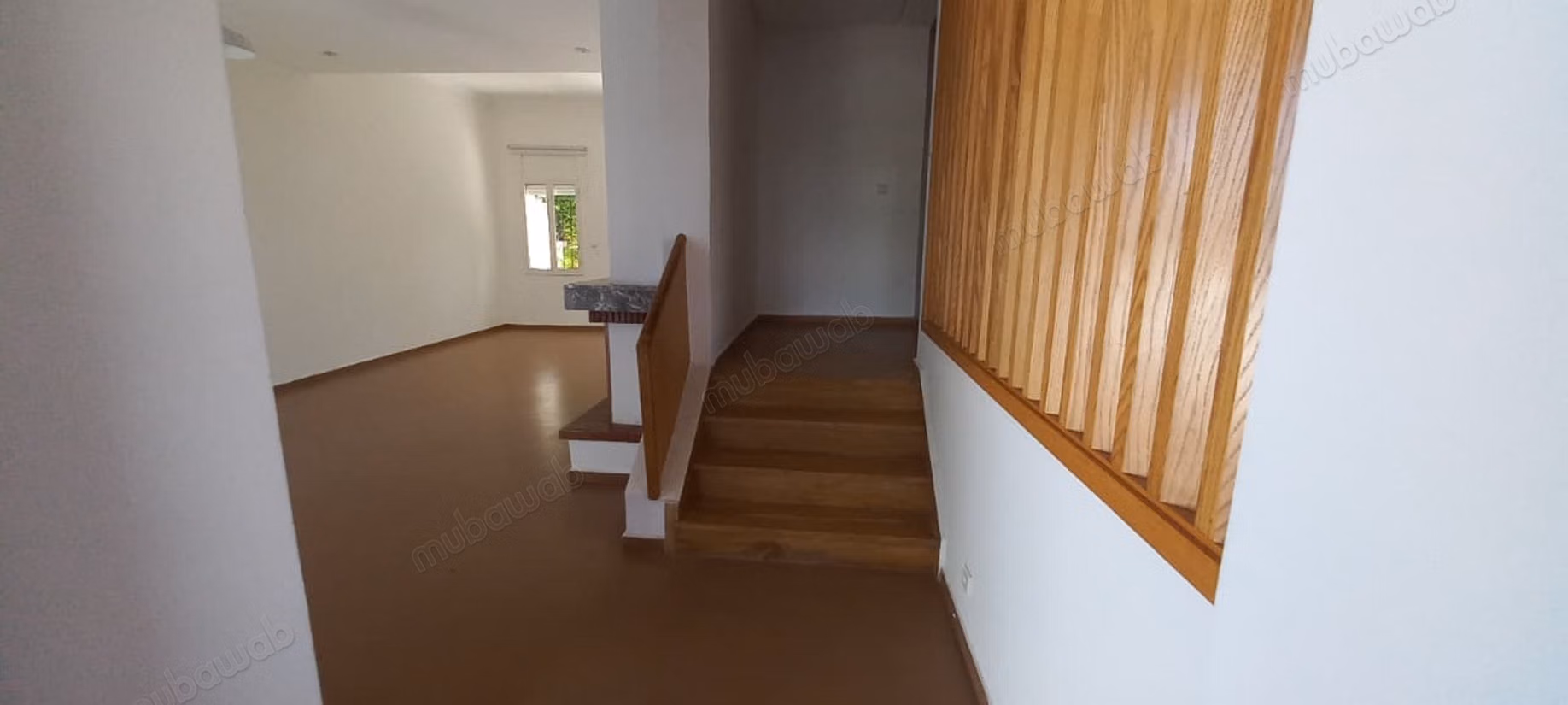 Triplex in affitto ad Ain Diab 4 camere 22000 dhs