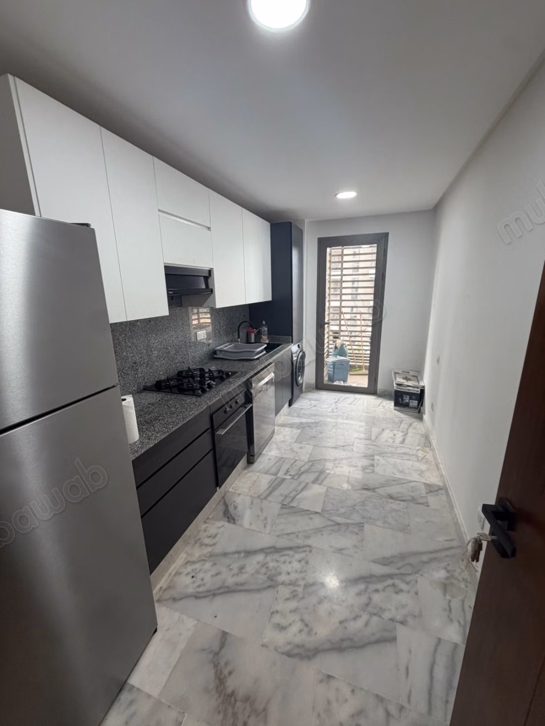 Superb 3-bedroom furnished apartment