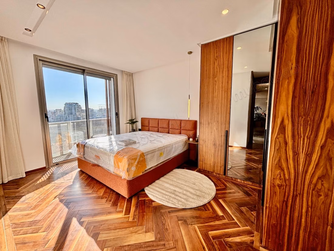 Appartement deux chambres meuble avec vue sur parc