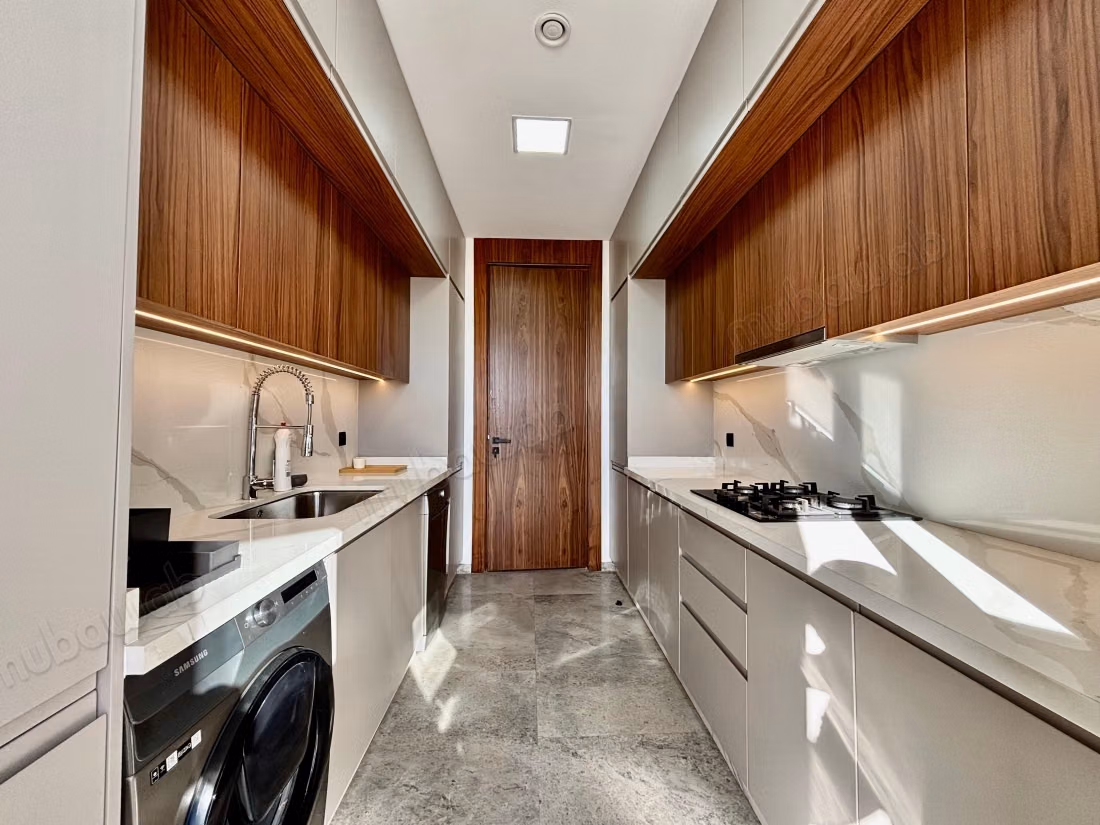 Appartement deux chambres meuble avec vue sur parc