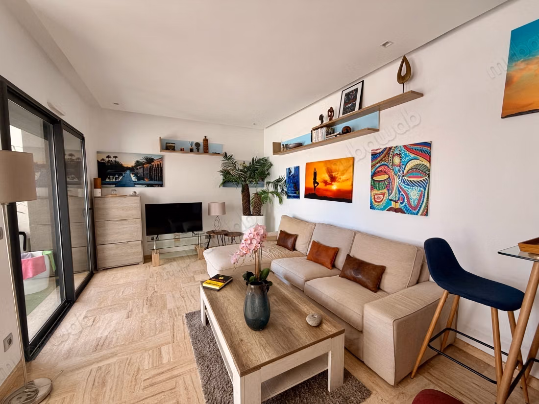 Studio meublé a louer cfc