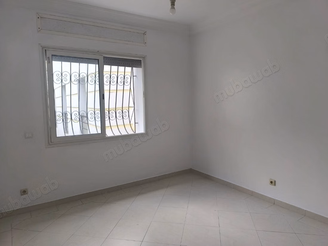 À louer appartement non meublé 107m² 4ème étag