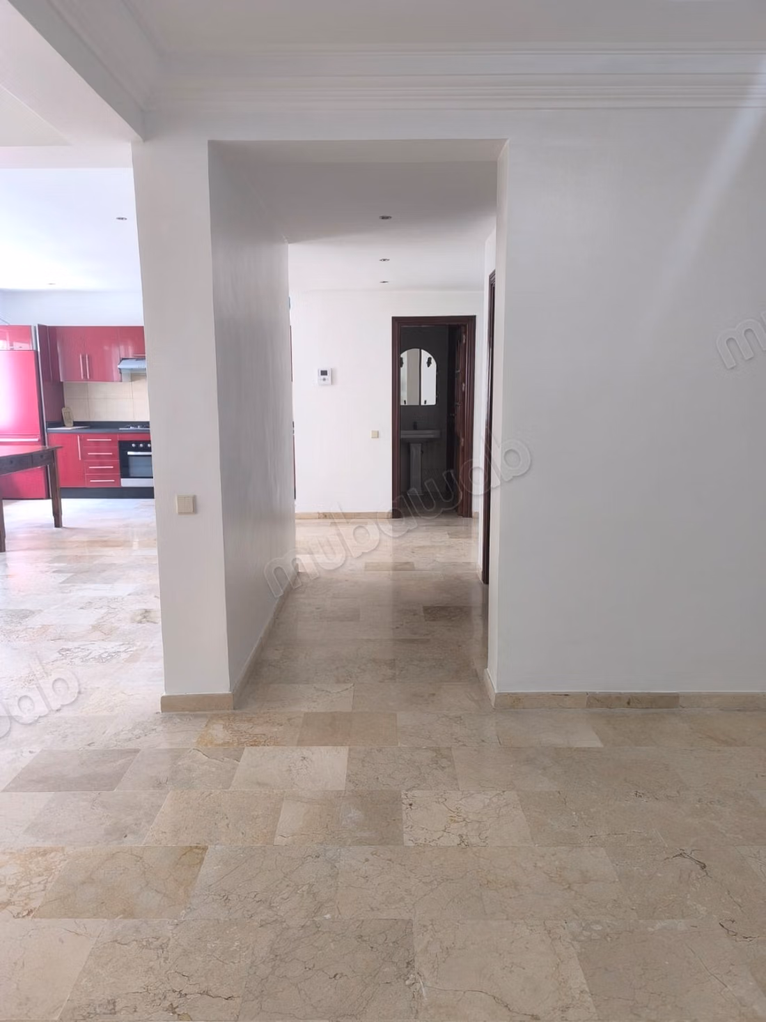 À louer appartement non meublé 107m² 4ème étag