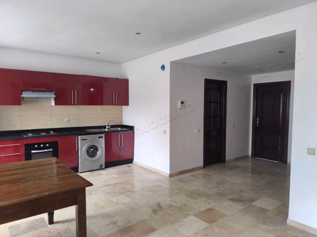 À louer appartement non meublé 107m² 4ème étag