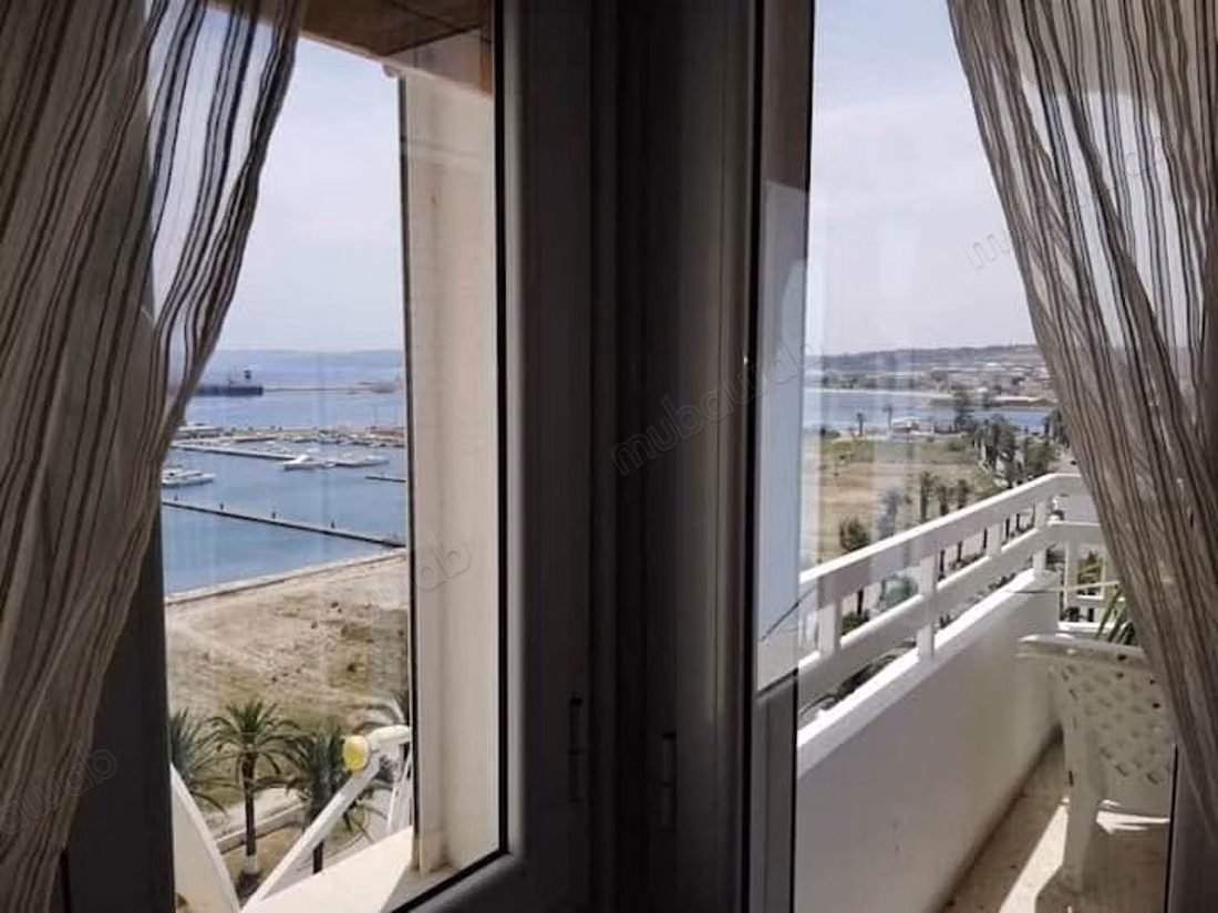 Apartment for rent in Bizerte City Center. Area of 120 sqm. Well furnished