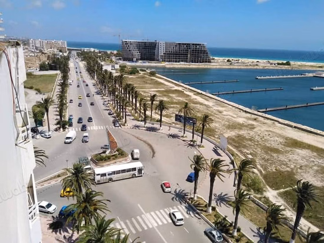 Apartment for rent in Bizerte City Center. Area of 120 sqm. Well furnished