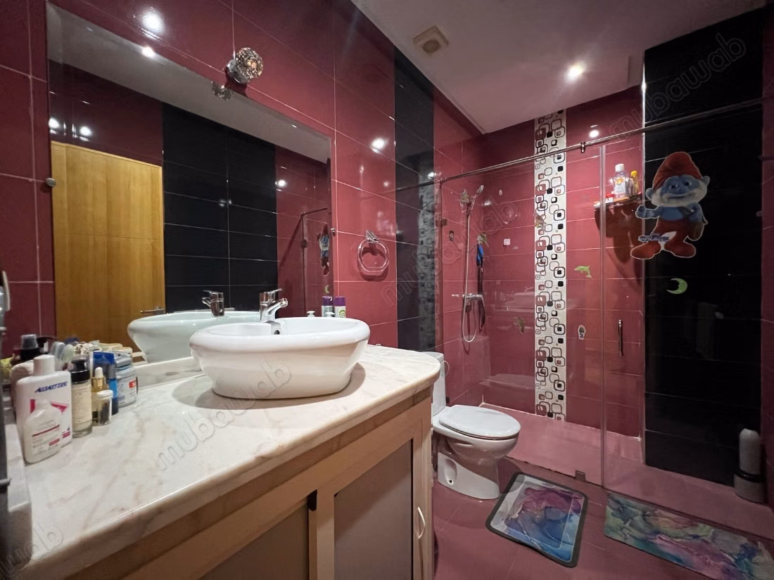 Appartement en vente à Nassim 
1.4 chambres — 5