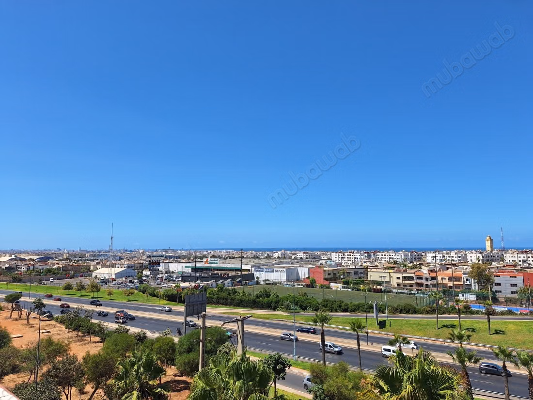 Appartement à l'achat à Sidi Moumen.
Superficie 84 m² — 6