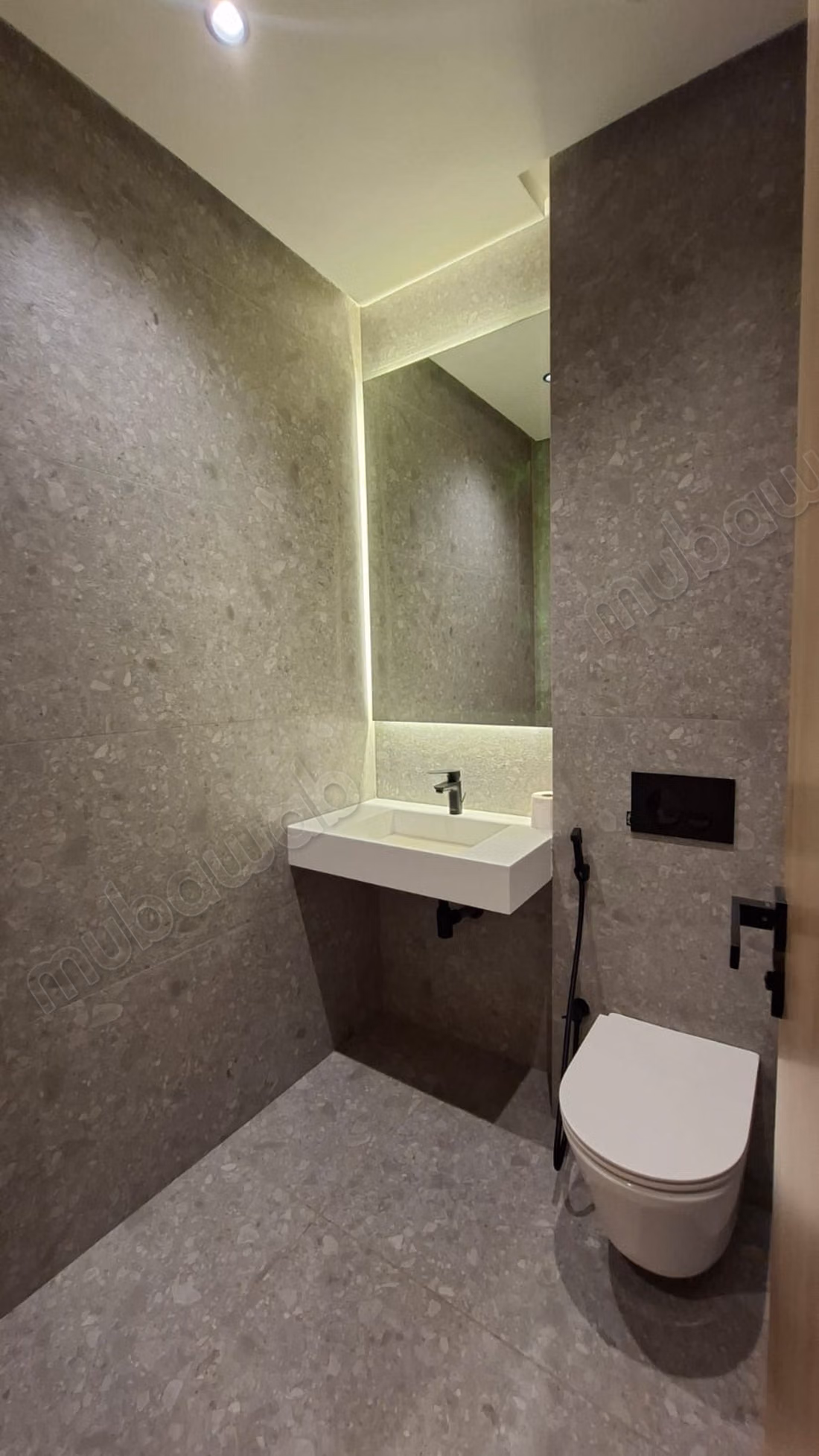 Apartamento en alquiler en Souissi. Superficie 146 m². Sistema de parabólica y residencia segura