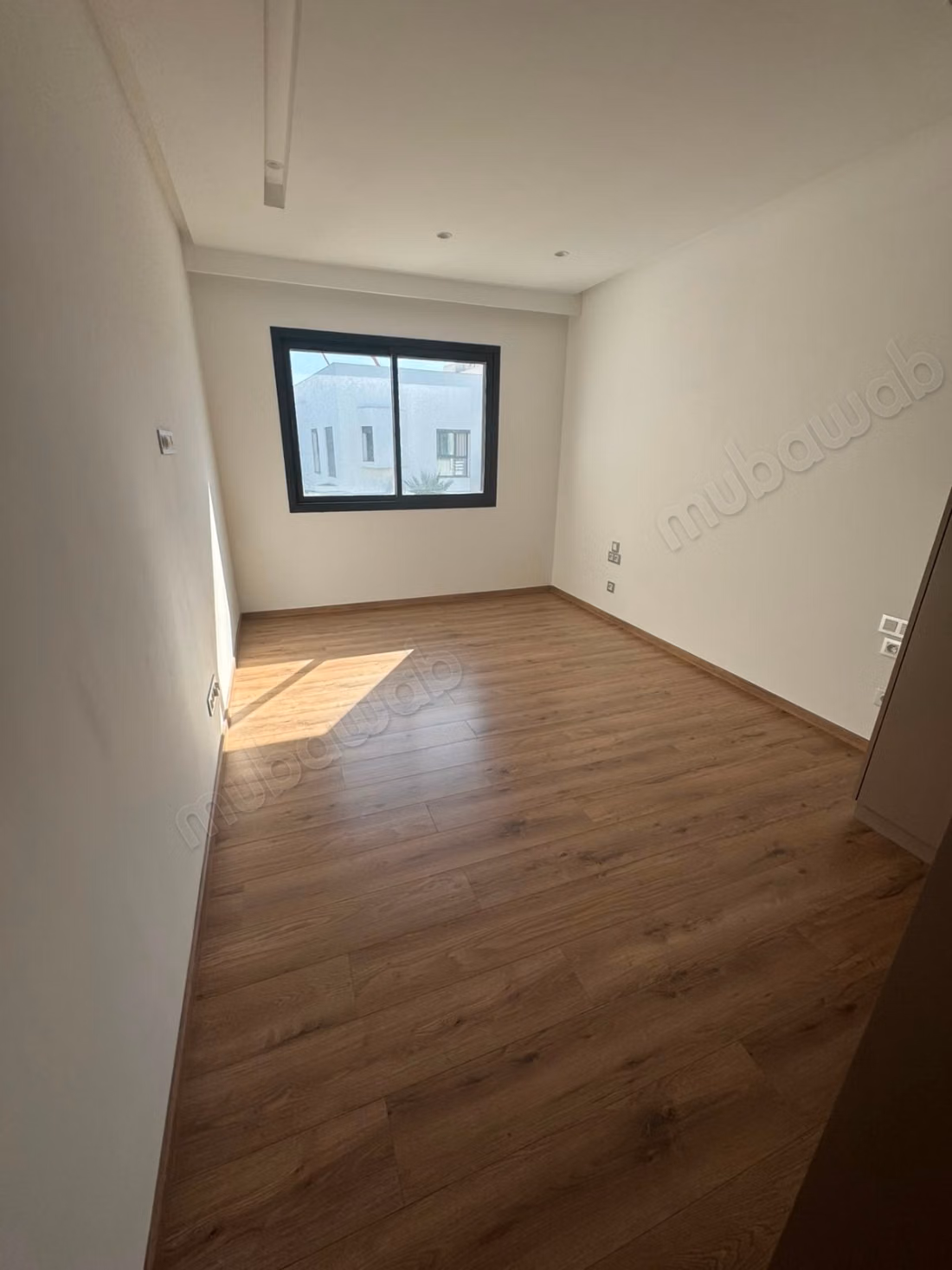 Appart à louer vide à Ain Diab Extension 14000dh
