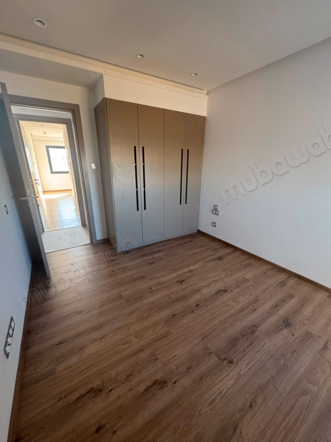 Appart à louer vide à Ain Diab Extension 14000dh