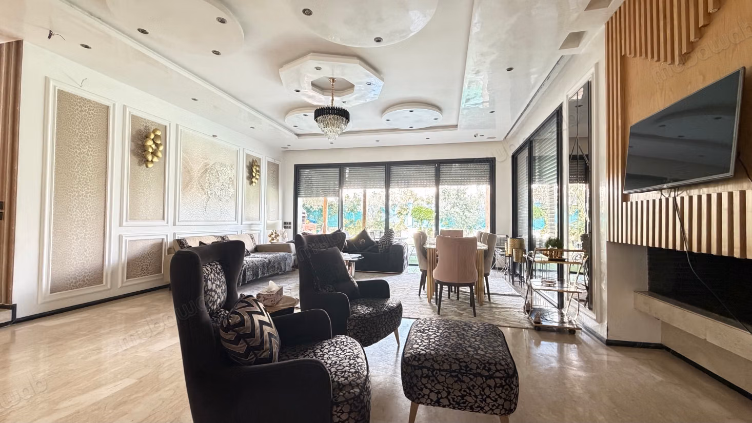 Villa de excepción en venta - 700 m² construidos en 3 niveles
