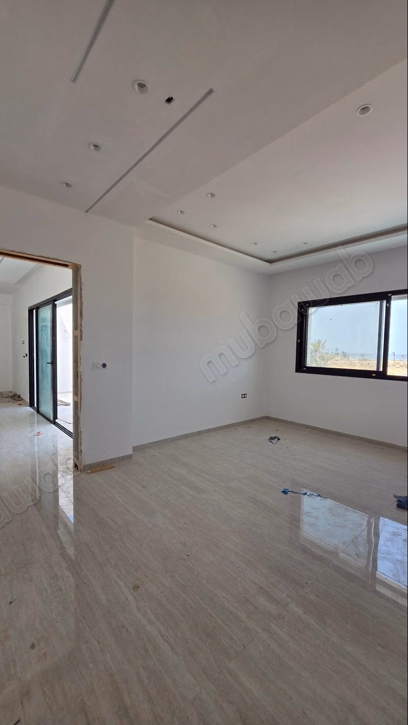 منزل فاخر للبيع في هومت سوك. المساحة 640 م². مفروش