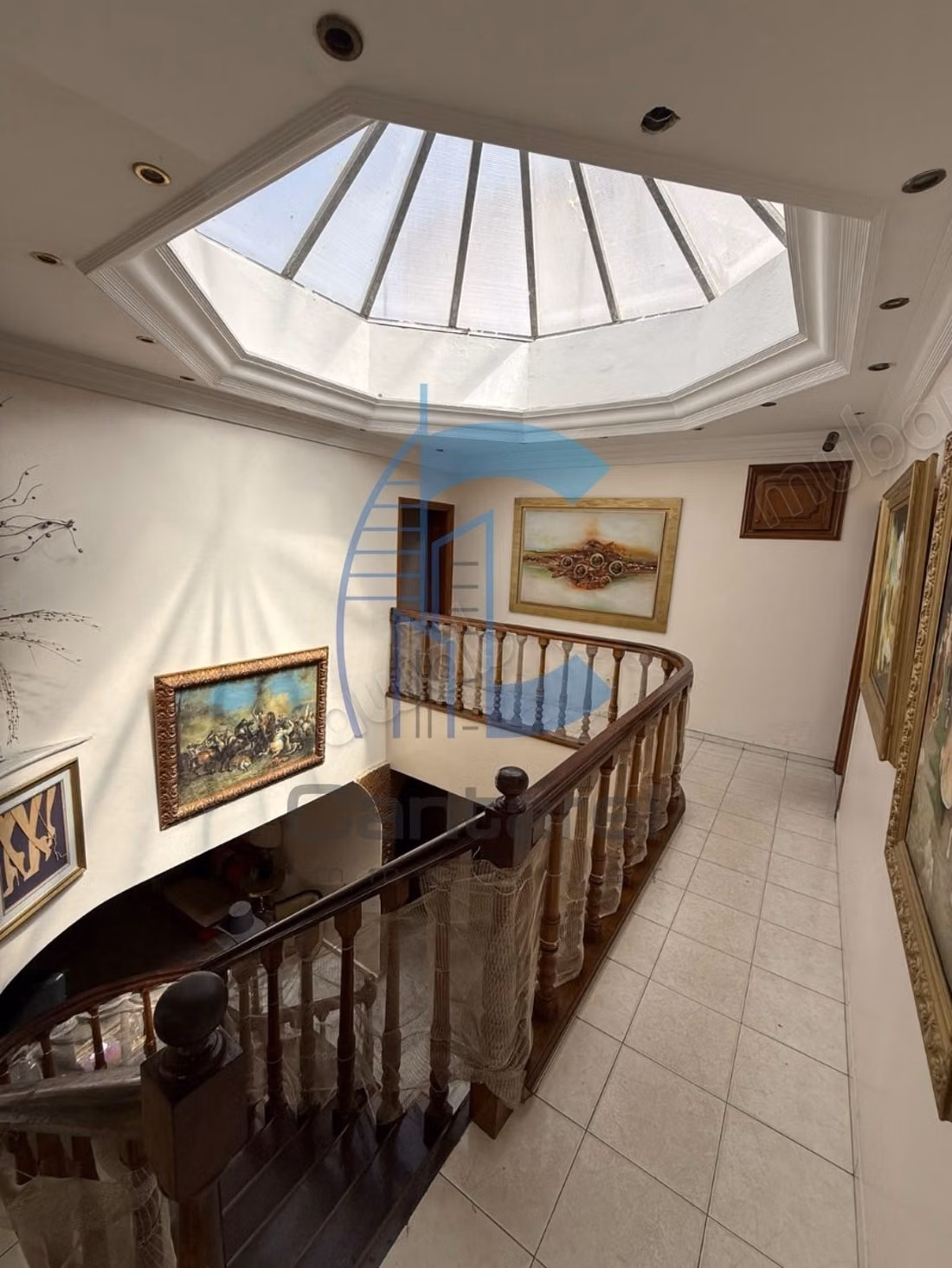 À louer duplex d'exception de 500m² racine