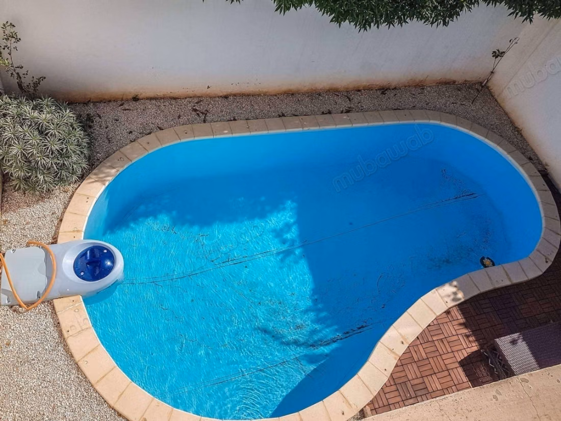 Villa con piscina en venta en Dar Bouazza