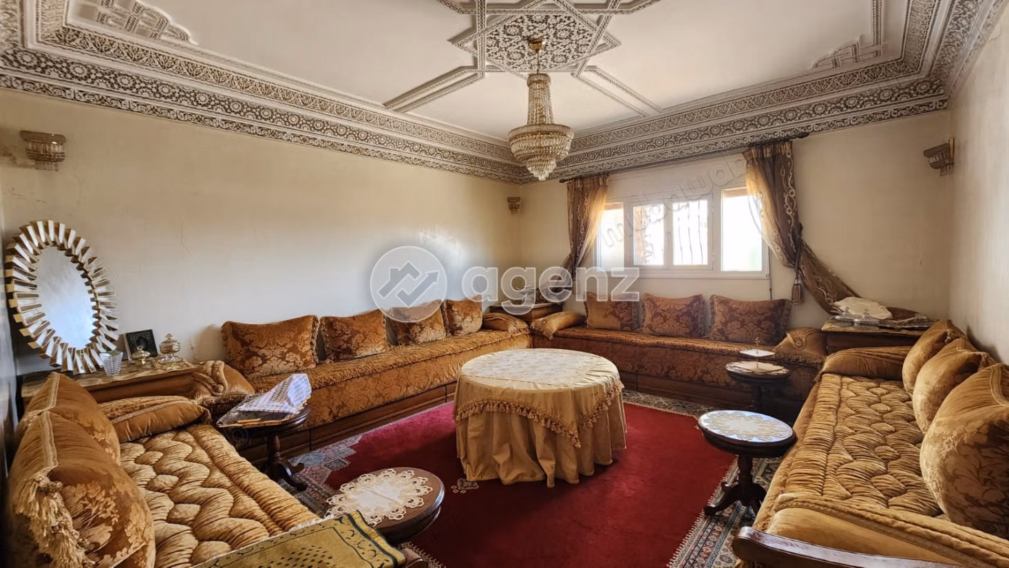 Appartement à vendre 143 m², 3 chambres 
Hay Houda 
Agadir