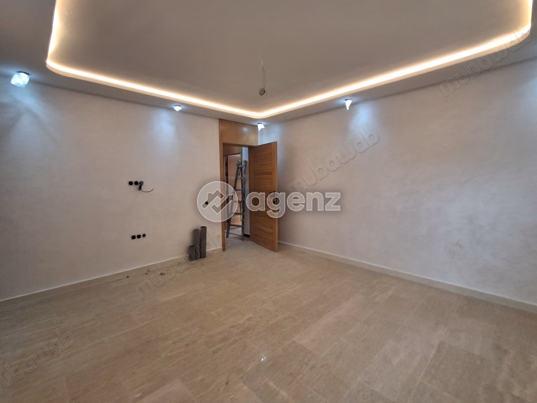 IMM ZO Appartement à vendre 56 m², 2 chambres 
Sidi Maarouf 
Casablanca — 6