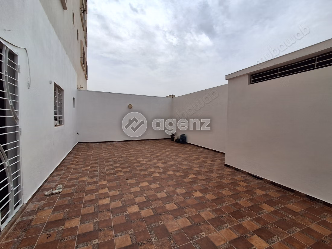 Appartement à vendre 144 m², 2 chambres 
Andalousse Skhirate 
Témara — 4