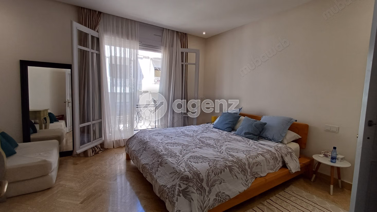 Appartement à vendre 198 m², 3 chambres 
Racine Casablanca — 3