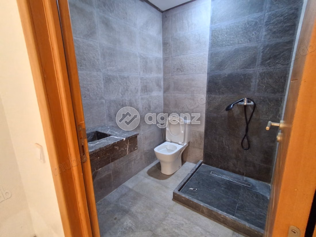 Apartamento en alquiler 98 m², 3 habitaciones Victoria Bouskoura