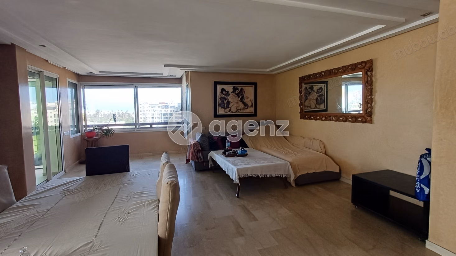 Appartement 155 m² f Bourgogne Ouest — 13