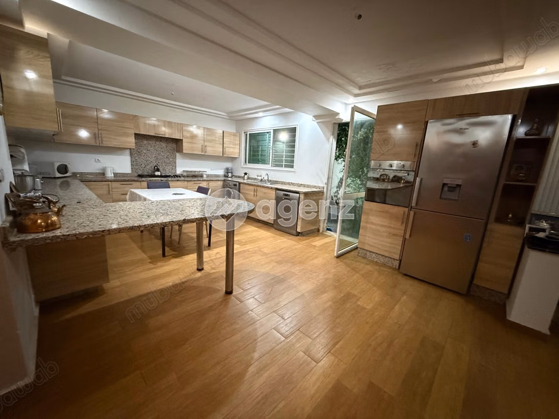 Villa en venta 224 m², 5 habitaciones Regraga Berrechid