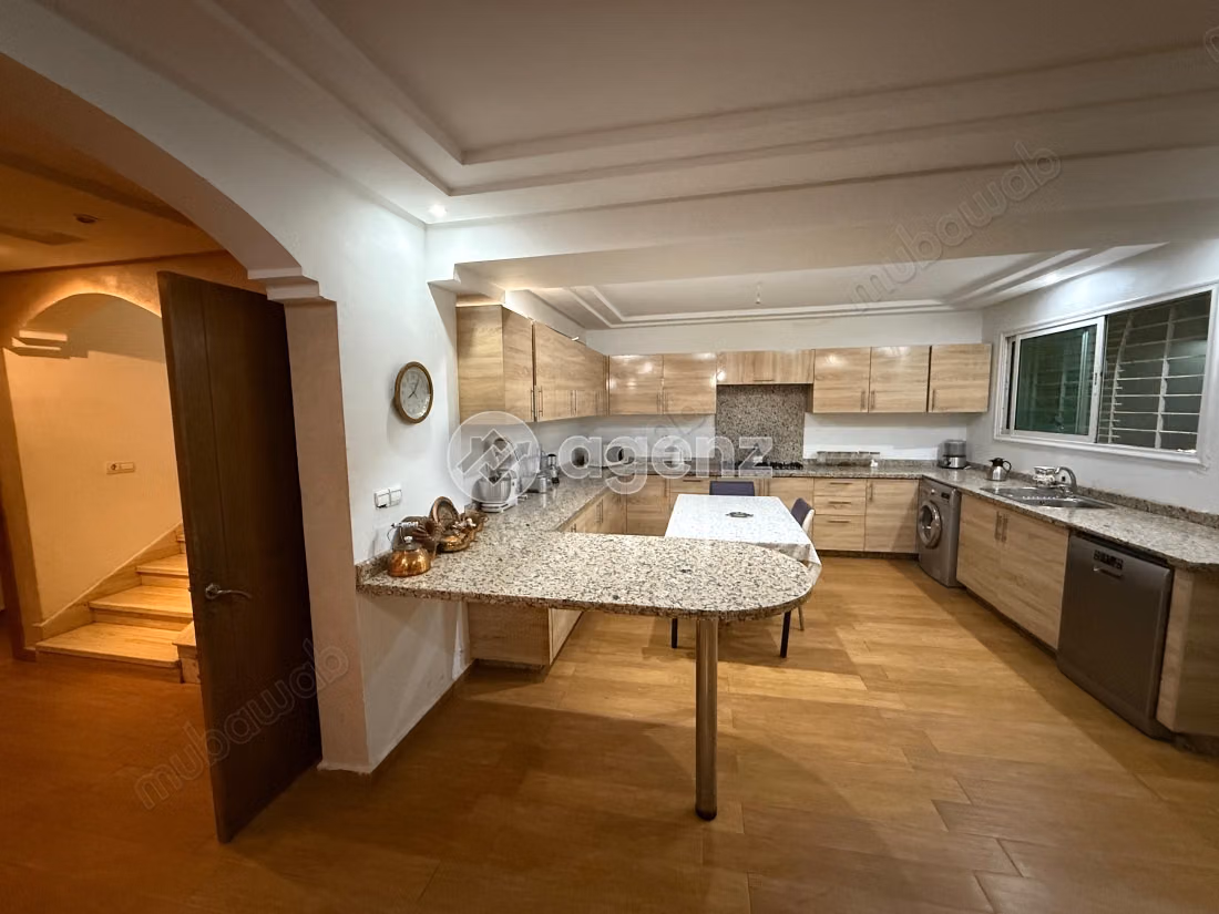 Villa en venta 224 m², 5 habitaciones Regraga Berrechid
