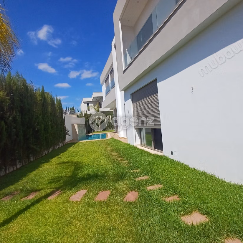 Villa à louer 670 m², 4 chambres Bouskoura Bouskoura