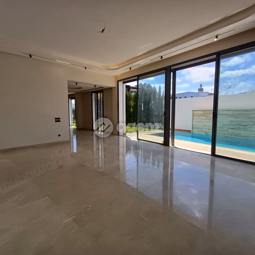 Villa à louer 670 m², 4 chambres Bouskoura Bouskoura