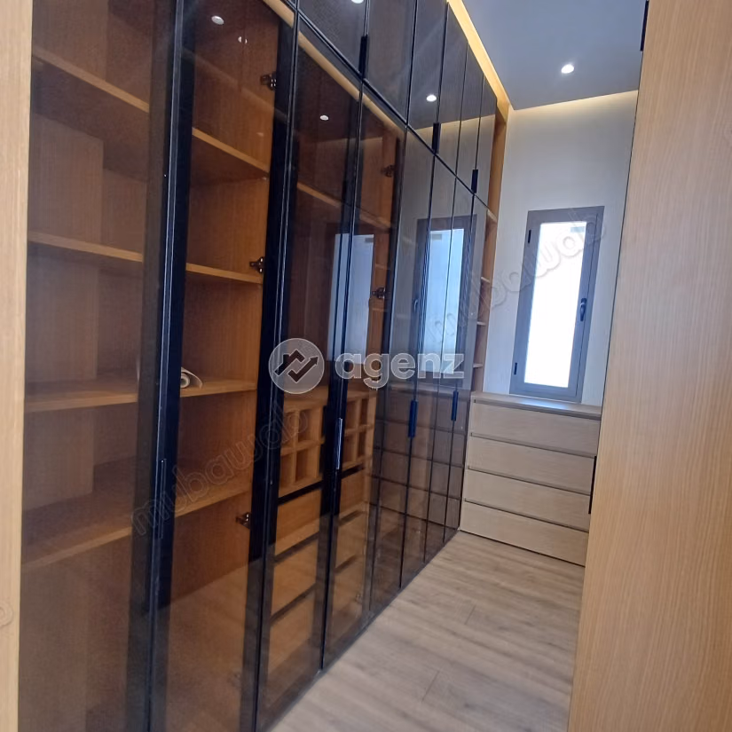 Villa à louer 670 m², 4 chambres Bouskoura Bouskoura