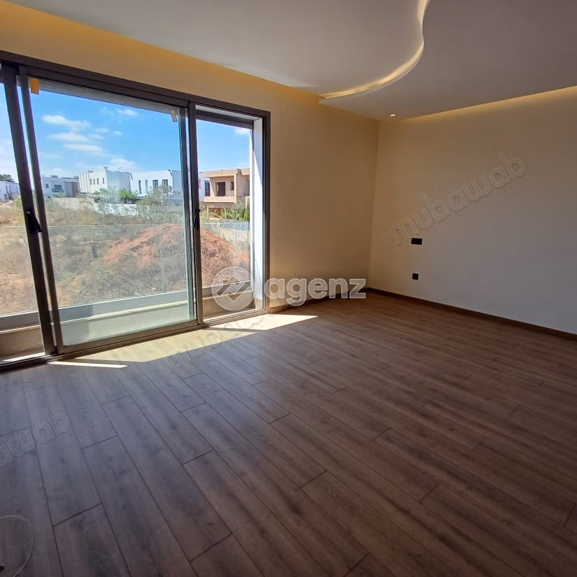 Villa à louer 670 m², 4 chambres Bouskoura Bouskoura